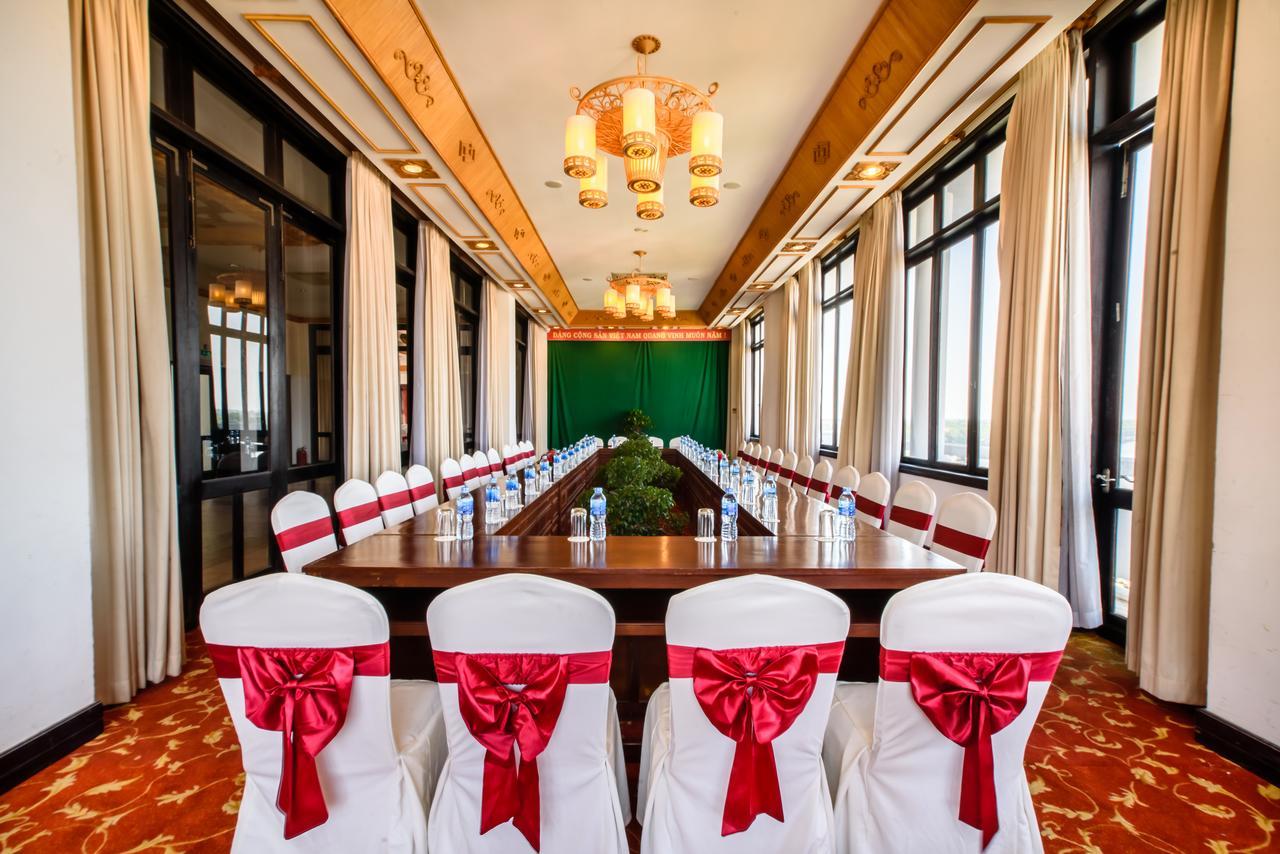 Huong Giang Hotel Resort & Spa Hue Exteriör bild